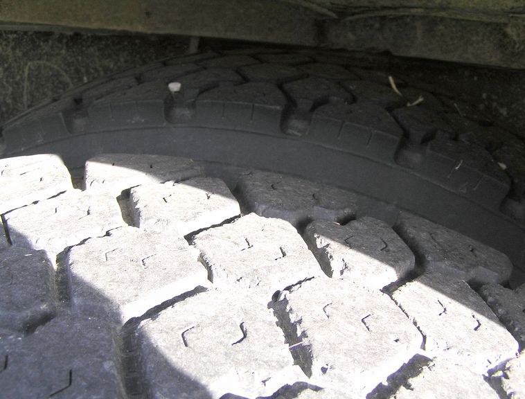 image for item 8811 1993 Genesis International 48 passenger school bus