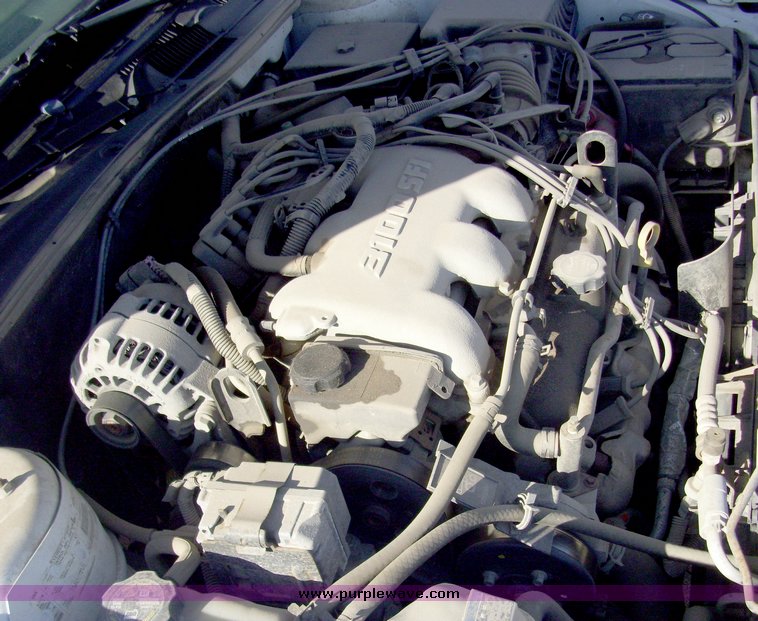 image for item 9043 2003 Chevrolet Malibu