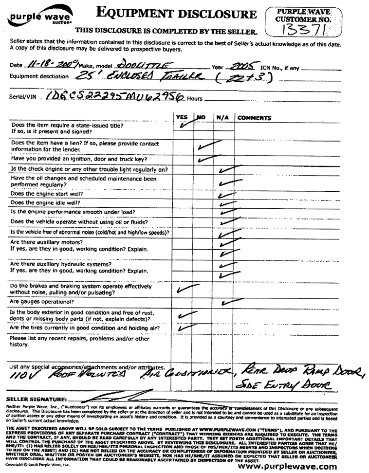 image for item 3975 2005 Doolittle 25' enclosed trailer