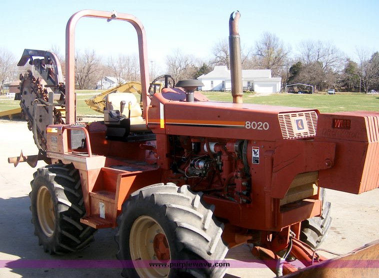 image for item 1022 1996 Ditch Witch 8020 trencher