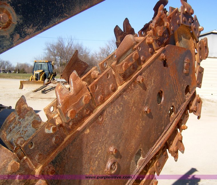 image for item 1022 1996 Ditch Witch 8020 trencher