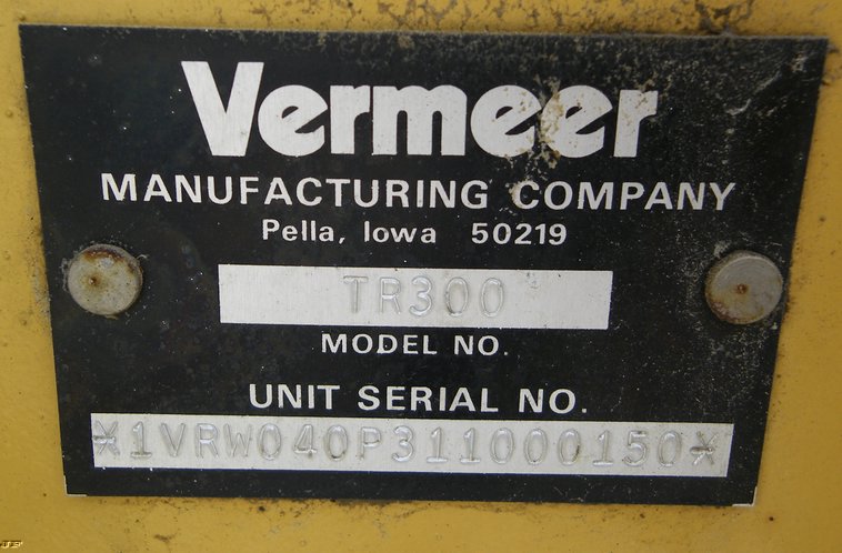 image for item 1100 Vermeer RT850 rubber tire trencher