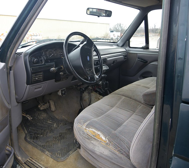 image for item 1101 1995 Ford F350 crew pickup