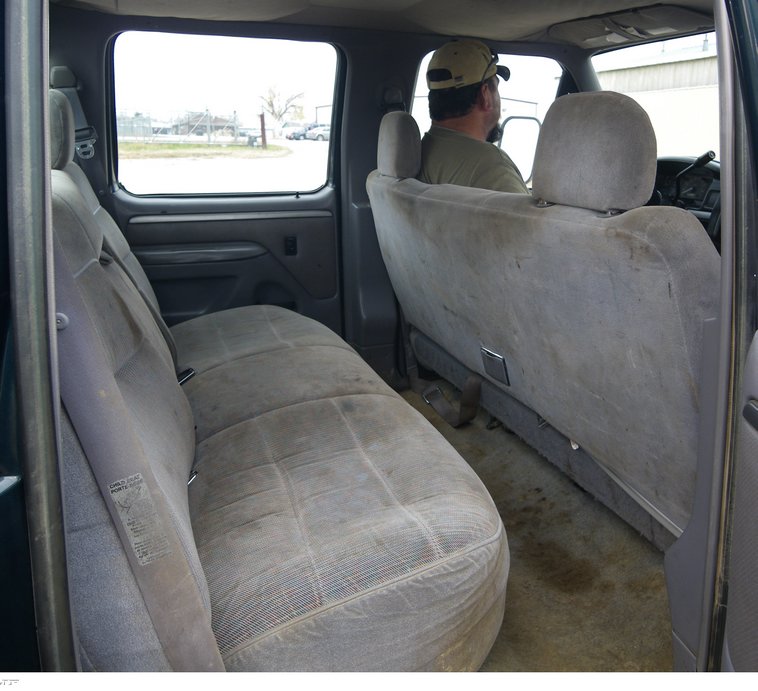 image for item 1101 1995 Ford F350 crew pickup