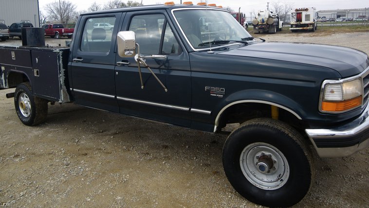 image for item 1101 1995 Ford F350 crew pickup