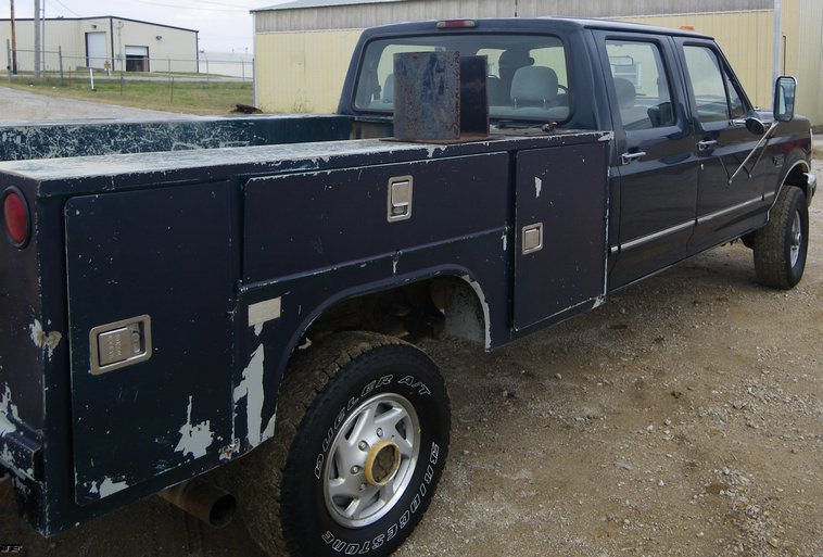 image for item 1101 1995 Ford F350 crew pickup