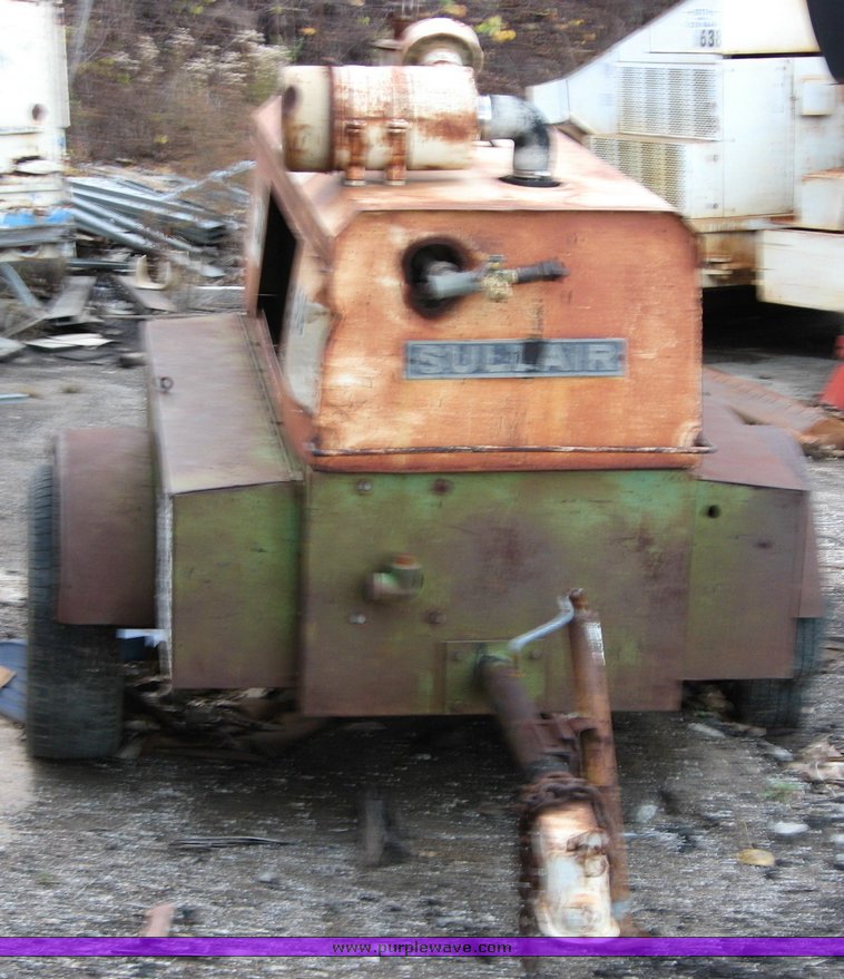 image for item 1505 Sullair portable air compressor