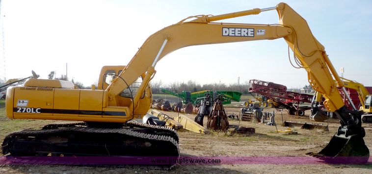 image for item 2000 1997 John Deere 270LC excavator