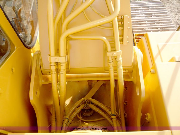 image for item 2000 1997 John Deere 270LC excavator