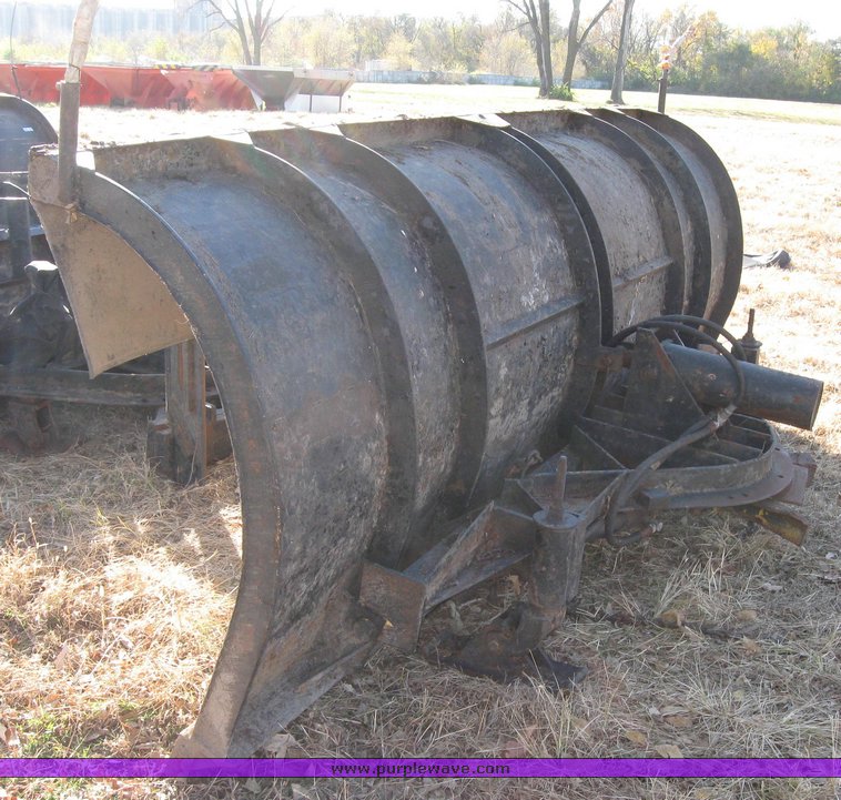 image for item 3000 Flink MBT PR.12.48.5.K truck-mount 12' snow blade