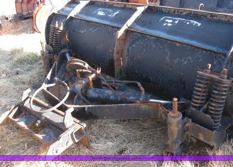 image for item 3011 Truck mount 11' snow blade