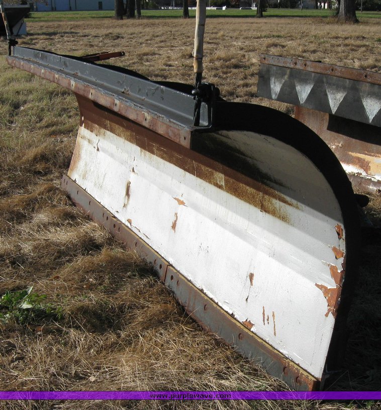 image for item 3012 Flink 11PA44.B truck mount 11' snow blade