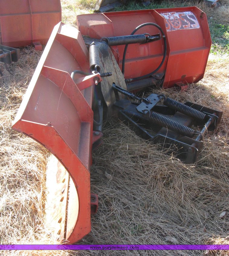 image for item 3017 Boss Power V 9'2" adjustable snow blade