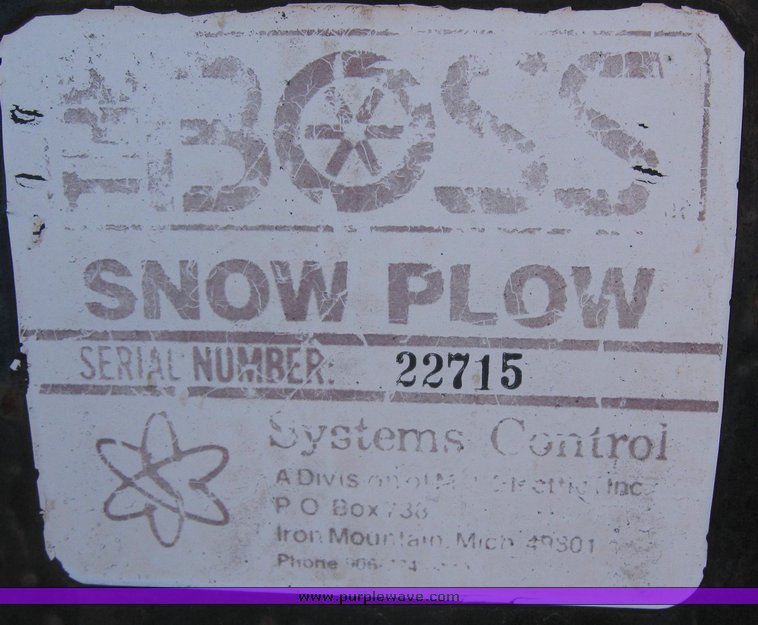 image for item 3018 Boss Power V 9'2" adjustable snow blade