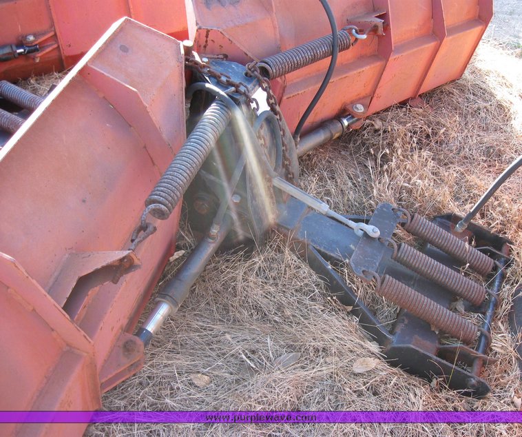 image for item 3019 Boss Power V 9'2" adjustable snow blade