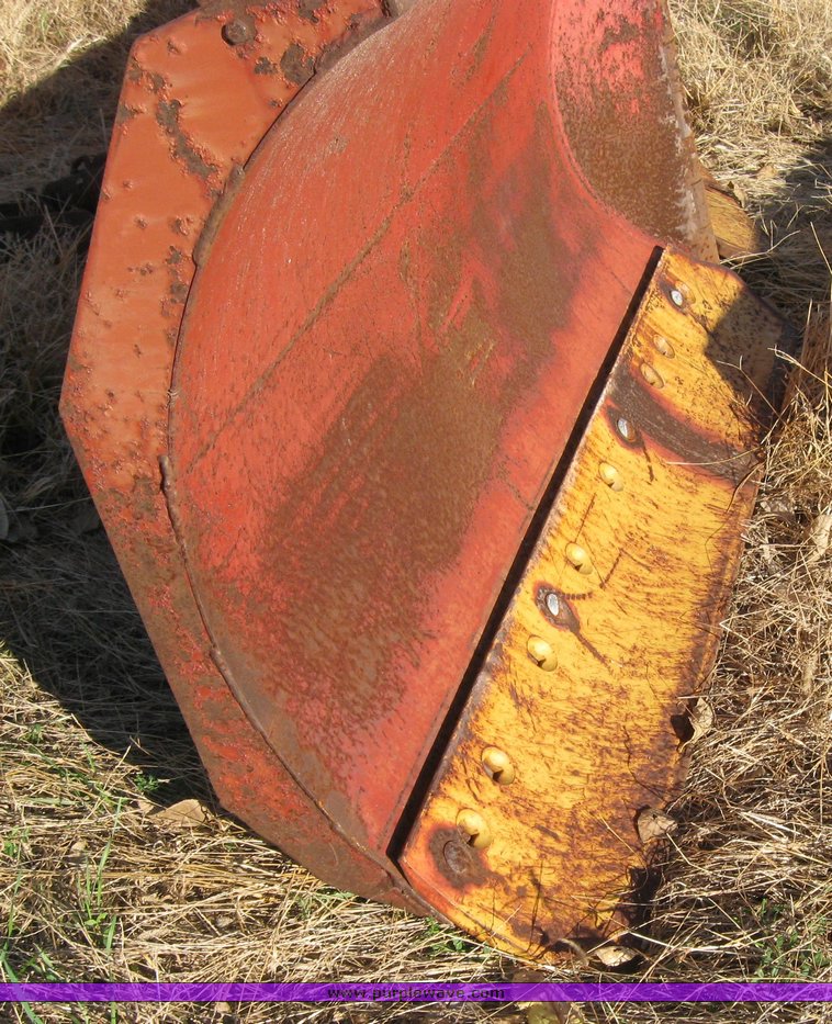 image for item 3022 Boss Power V 9'2" adjustable snow blade