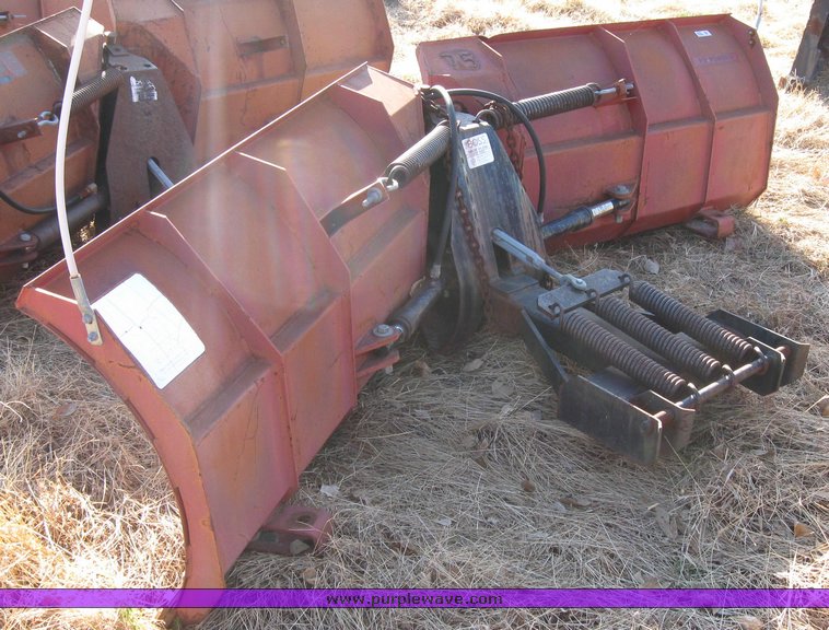 image for item 3023 Boss Power V 9'2" adjustable snow blade