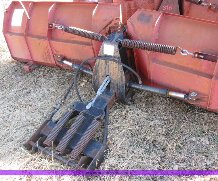 image for item 3026 Boss 9'2" adjustable snow blade