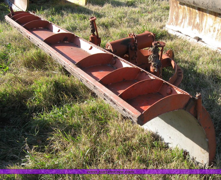 image for item 3031 Truck mount 10' snow blade