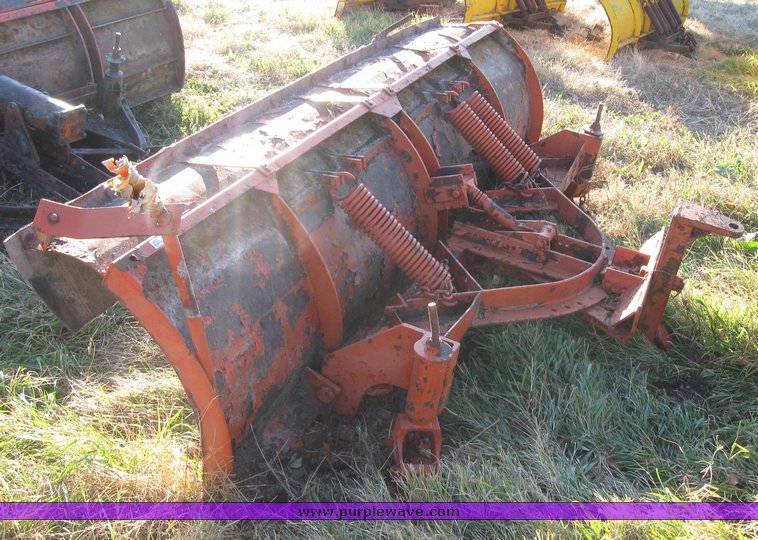 image for item 3032 Truck mount 10' snow blade