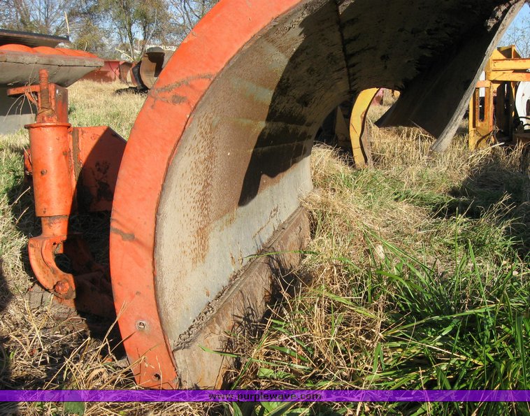 image for item 3032 Truck mount 10' snow blade