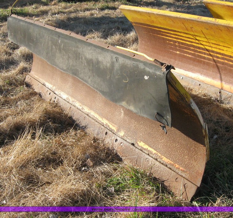 image for item 3034 Myers RM-10 truck mount 10' snow blade