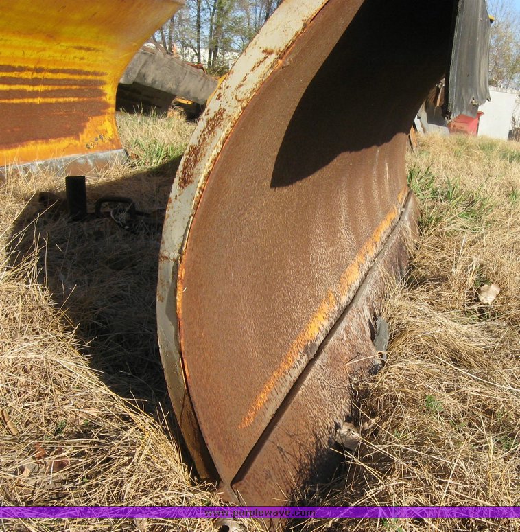 image for item 3034 Myers RM-10 truck mount 10' snow blade