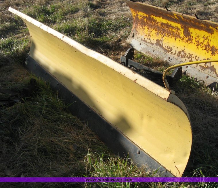 image for item 3040 Myers M-10 8'6" truck-mount snow blade