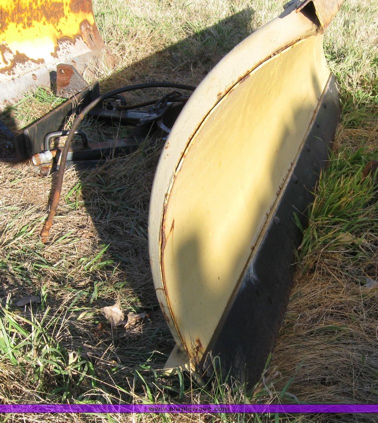 image for item 3040 Myers M-10 8'6" truck-mount snow blade