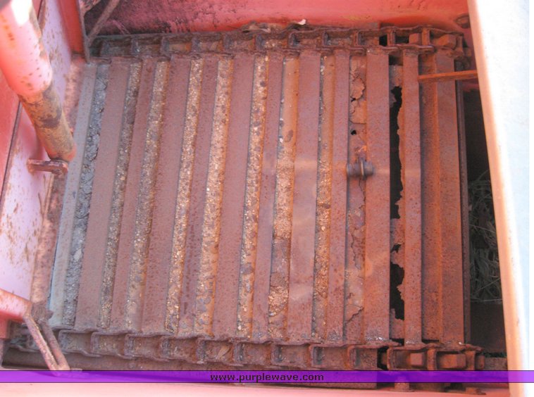 image for item 3043 Fiberglass Co. 195 SK spreader box