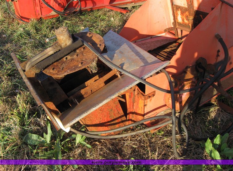 image for item 3045 Fiberglass Co. 195 SK spreader box