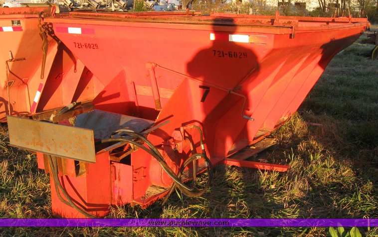 image for item 3046 Fiberglass spreader box