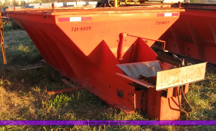 image for item 3046 Fiberglass spreader box