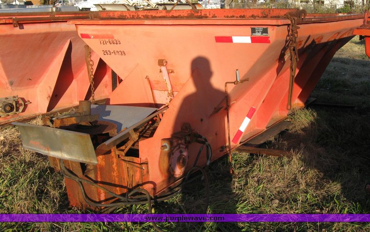 image for item 3047 Fiberglass Co. 195 SK spreader box