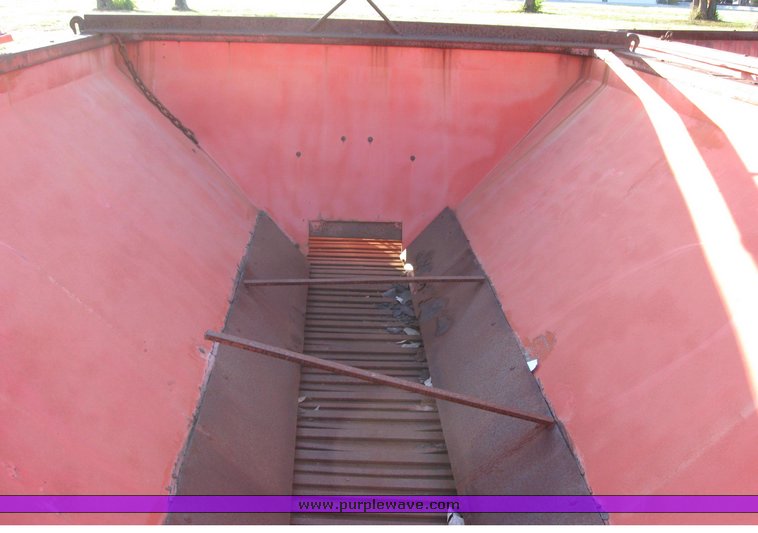 image for item 3047 Fiberglass Co. 195 SK spreader box