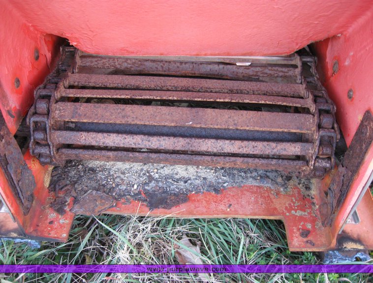 image for item 3047 Fiberglass Co. 195 SK spreader box