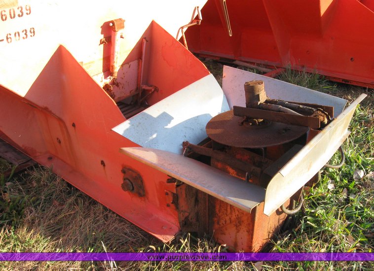 image for item 3047 Fiberglass Co. 195 SK spreader box