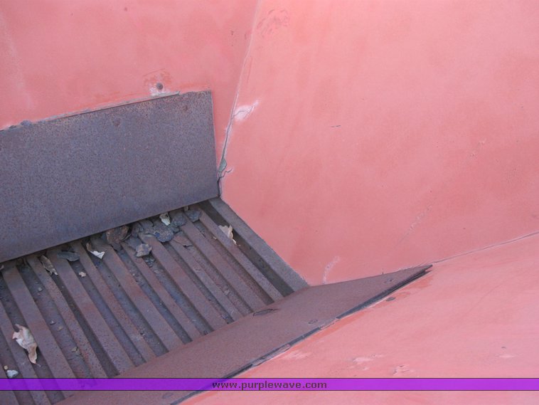 image for item 3047 Fiberglass Co. 195 SK spreader box