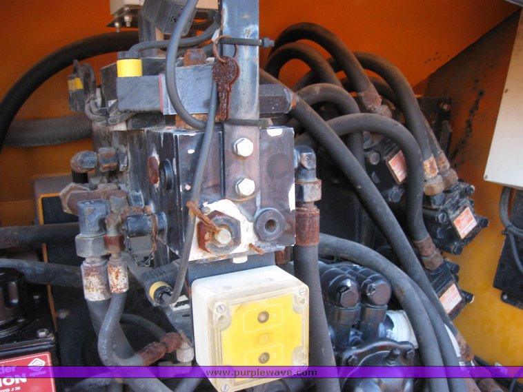 image for item 3050 1993 Epoke bulk mounted spreader