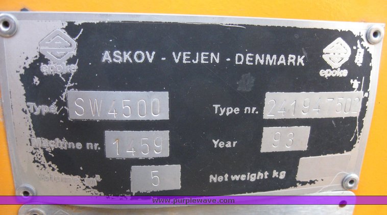 image for item 3050 1993 Epoke bulk mounted spreader