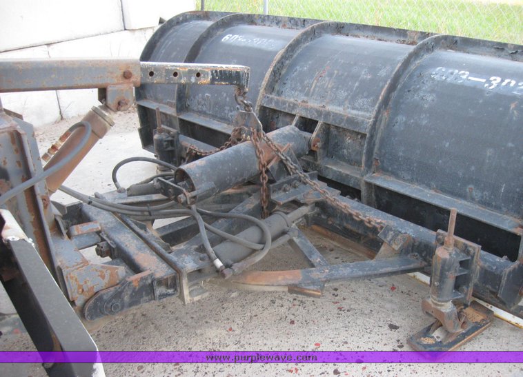 image for item 3051 1988 GMC Topkick ME6500 C7D064 tandem axle dump truck with 12' Doonan bed