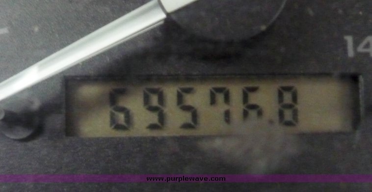 image for item 3110 1995 Ford F350 pickup