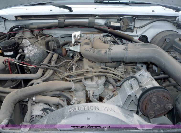 image for item 3110 1995 Ford F350 pickup