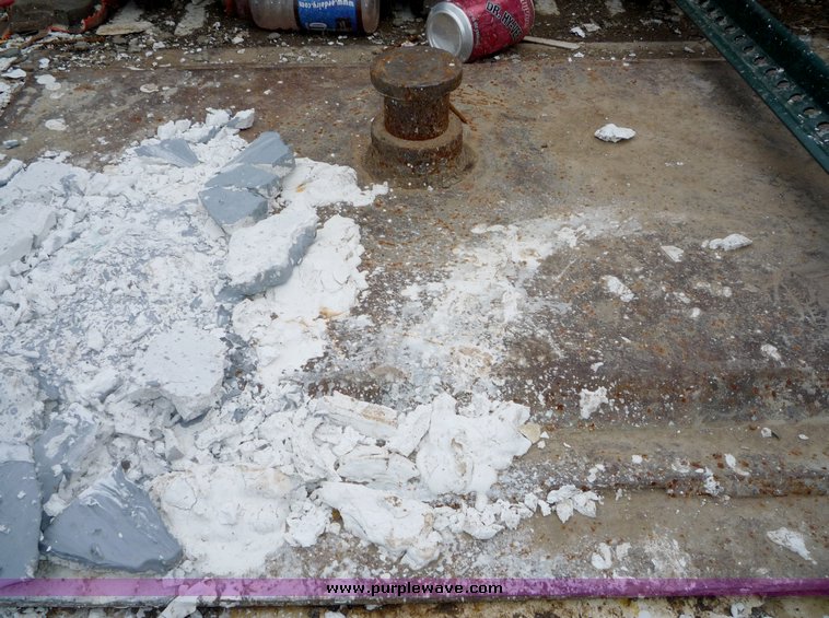 image for item 3110 1995 Ford F350 pickup