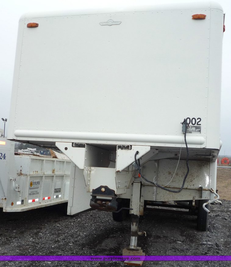 image for item 3111 1983 Grum 8' x 27' aluminum enclosed trailer