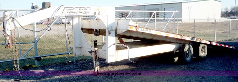 image for item 3114 1996 Economy 424+G 24' trailer