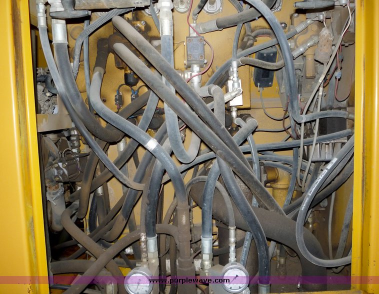 image for item 3116 1994 Gomaco GT6000-90 curb machine