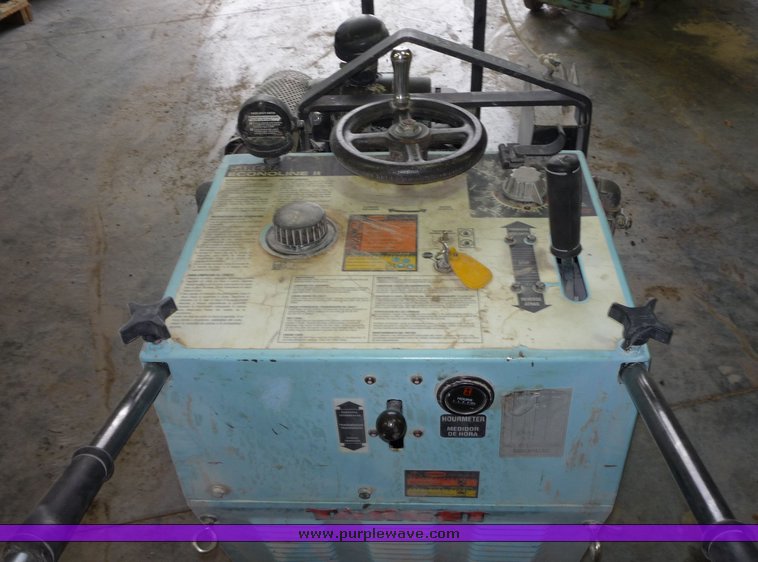 image for item 3119 Target concrete saw with 18" blade