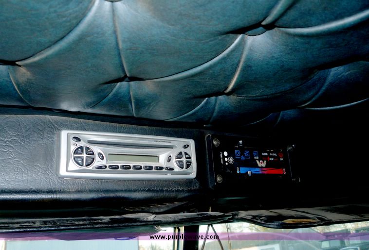 image for item 4095 1994 Western Star dump truck