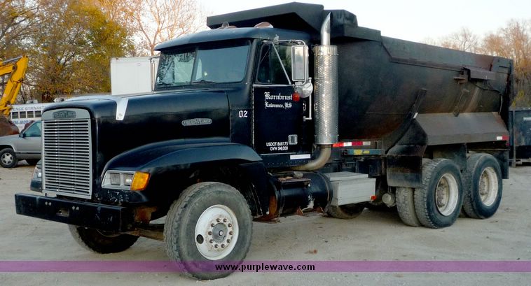 image for item 4096 1989 Freightliner FDL120 dump truck